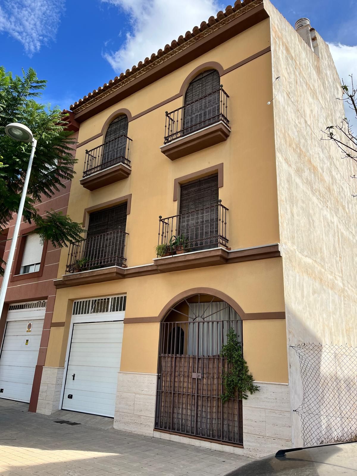Exterior view of Single-family semi-detached for sale in Motril  with Heating and Storage room
