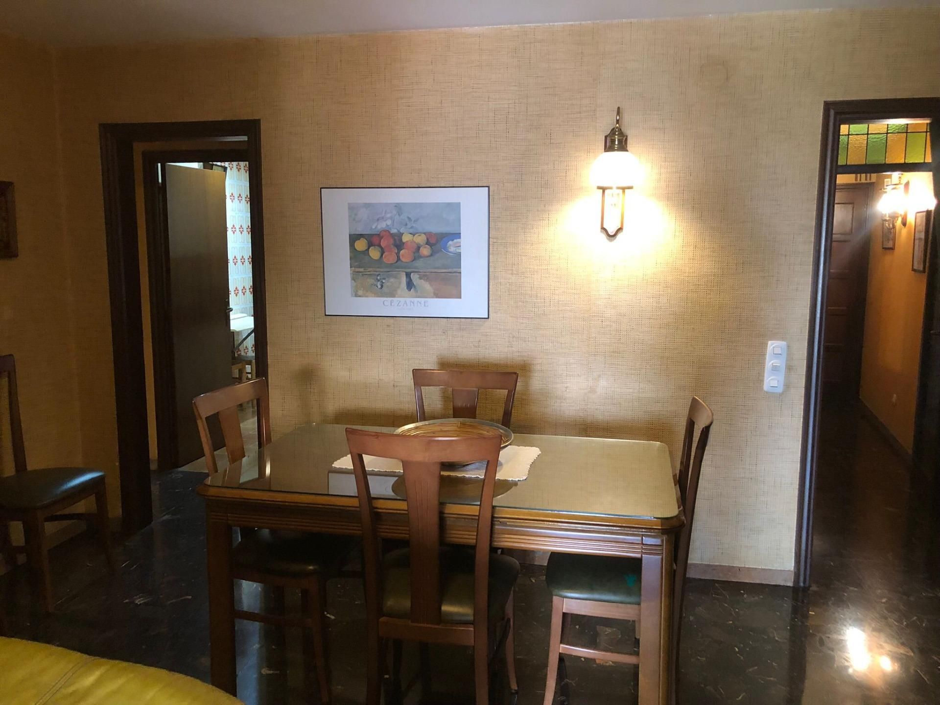 Dining room of Flat for sale in Santa Coloma de Gramenet  with Balcony