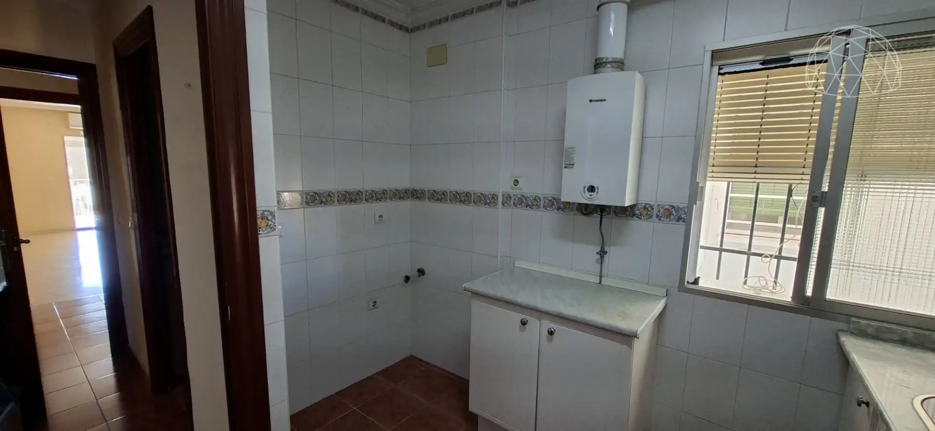 Bathroom of Flat for sale in Sevilla  with Private garden and Balcony