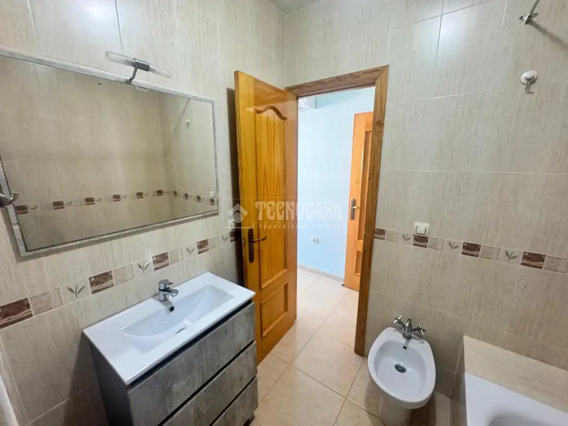 Badezimmer von Wohnung zum Verkauf in Pulpí mit Klimaanlage und Terrasse