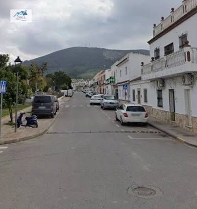 Vista exterior de Casa o xalet en venda en San José del Valle amb Jardí privat