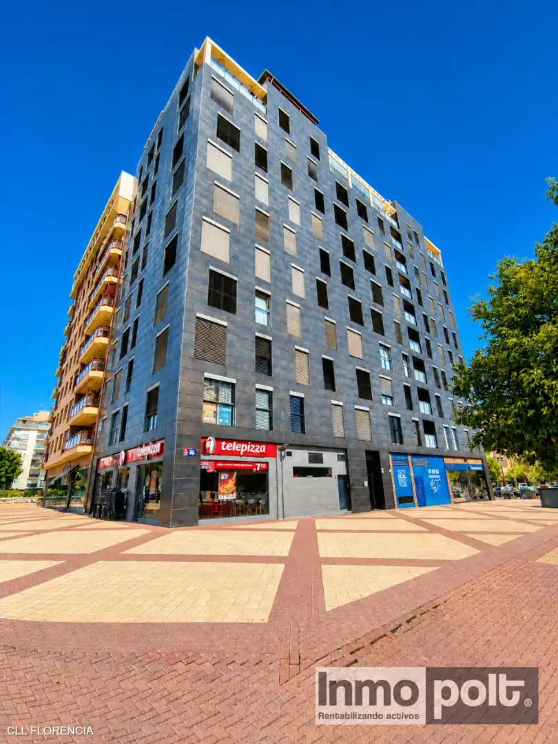 Außenansicht von Wohnung zur Miete in Murcia mit Ofen
