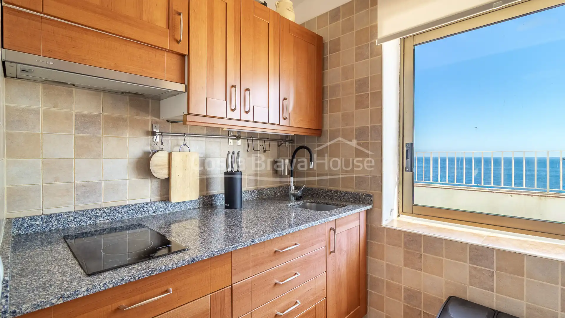 Cuina de Apartament en venda en Begur amb Aire condicionat, Calefacció i Terrassa