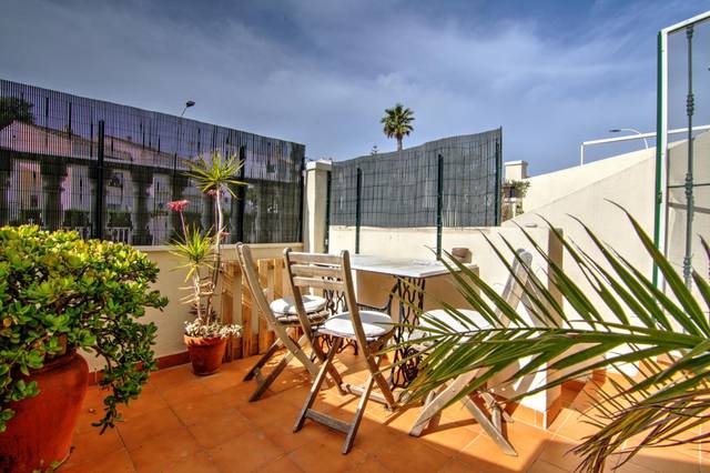 Casa adosada en Venta en Av. País Valenciano en Panorama - Sierramar