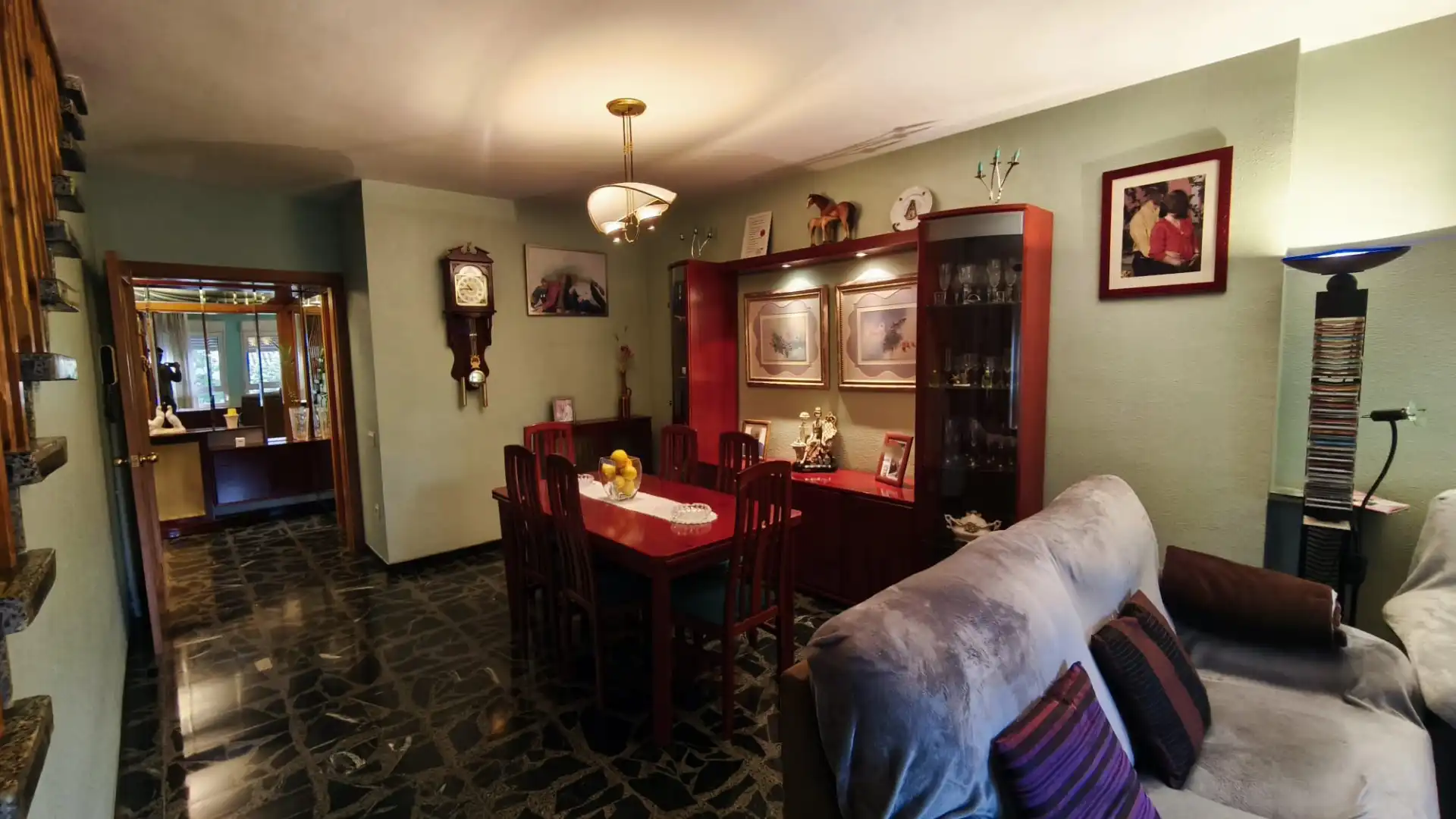 Comedor de Casa adosada en venta en Cerdanyola del Vallès con Calefacción, Terraza y Balcón