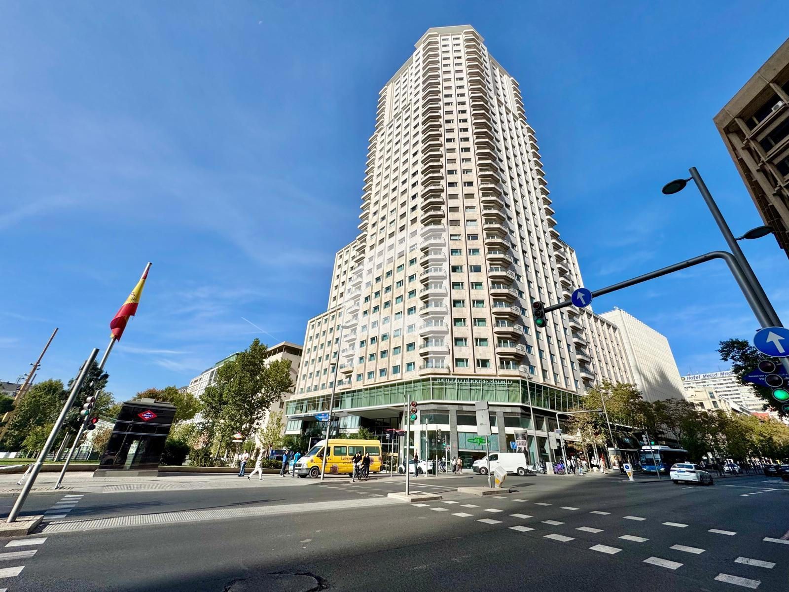 Exterior view of Flat for sale in  Madrid Capital  with Air Conditioner and Heating