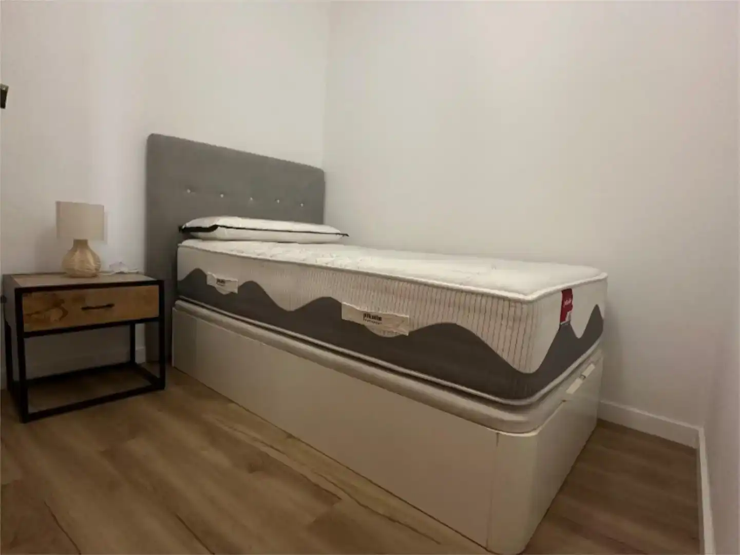Habitación de Planta baja de alquiler en Ciudad Jardín - Tagarete - El Zapillo