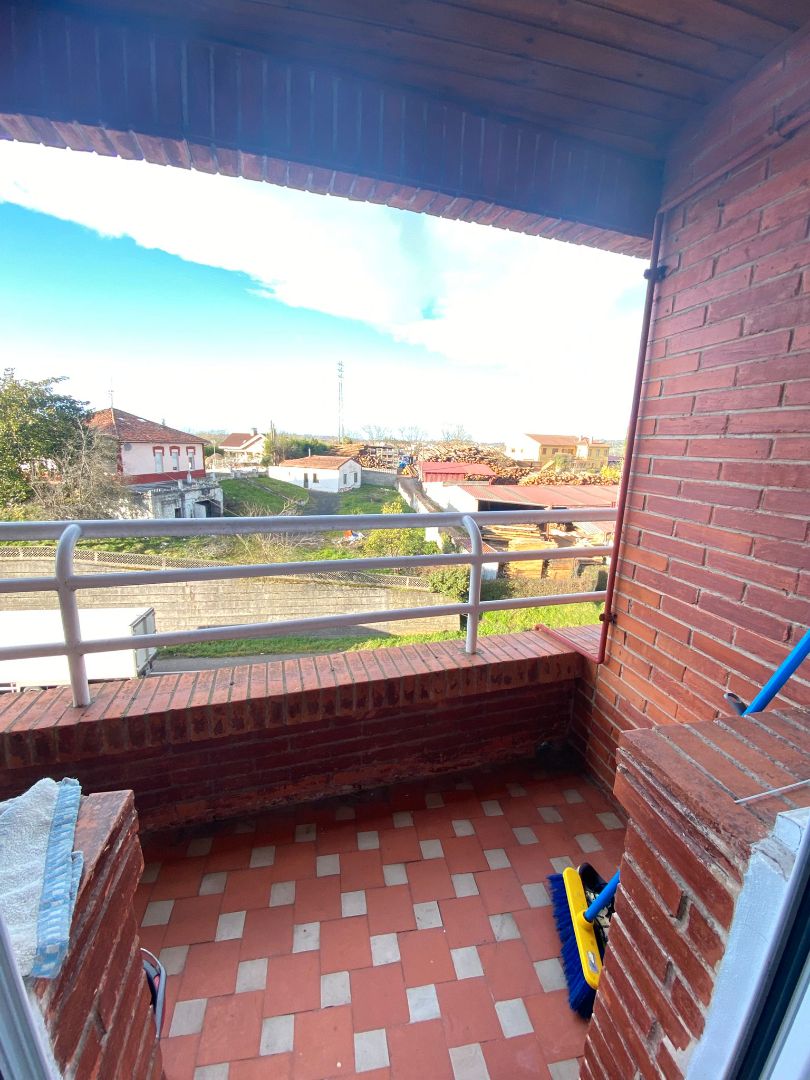 Terraza de Piso en venta en Siero con Calefacción, Terraza y Trastero
