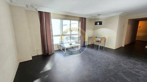 Foto 2 de Pis en venda a Calle Calle Gonzalo Torrente Ballester, Fátima, Vigo
