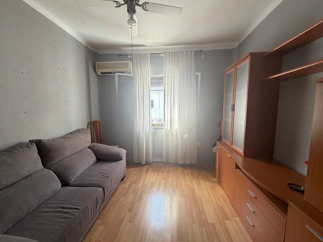 Piso en Venta en Tiro de Línea