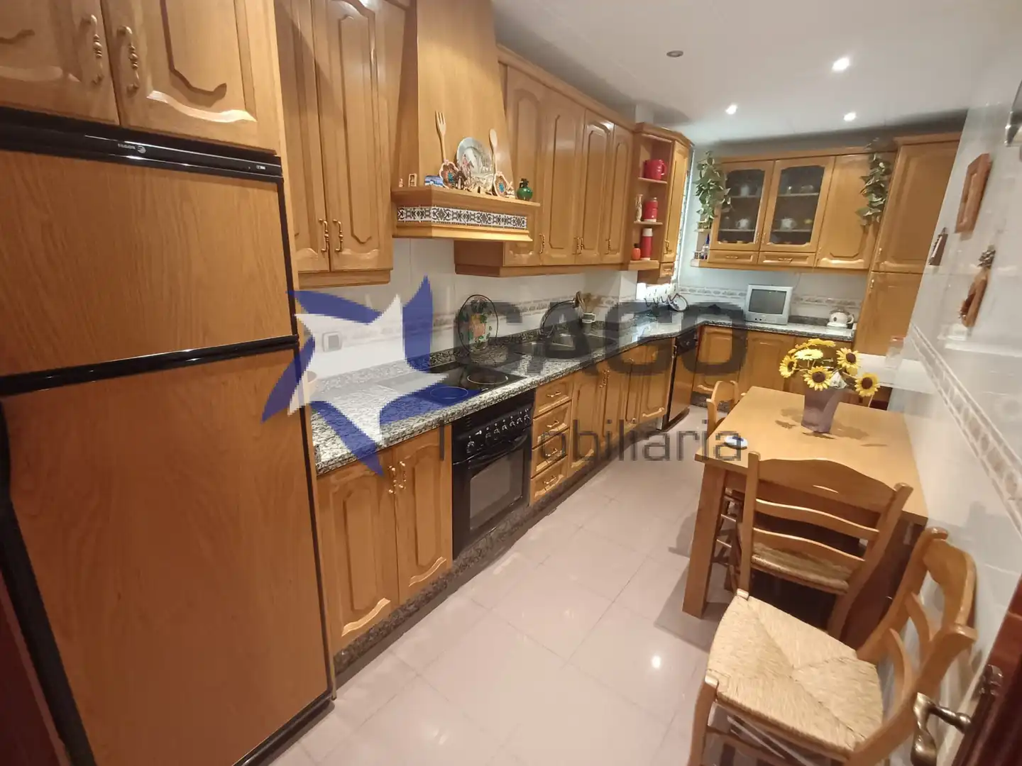 Küche von Wohnung zum Verkauf in Córdoba mit Heizung, Terrasse und Möbliert