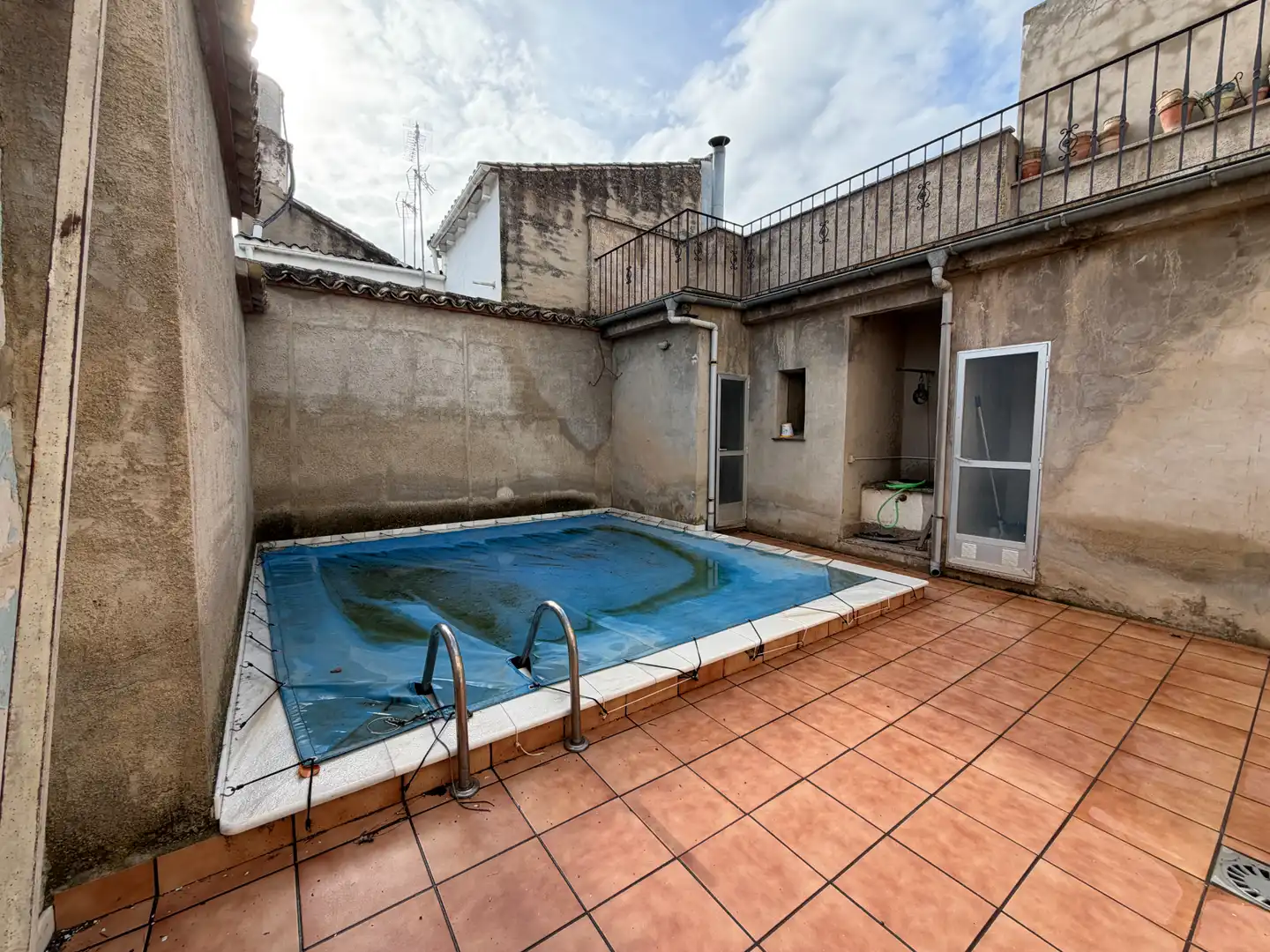 Swimming pool of Houses for sale in Úbeda  with Terrace, Storage room and Swimming Pool