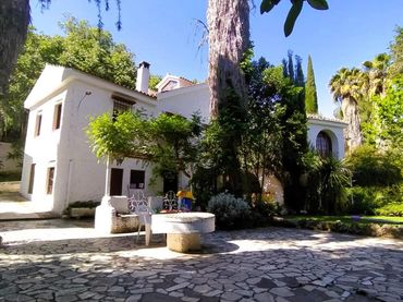 Casa con piscina en venta en Loja