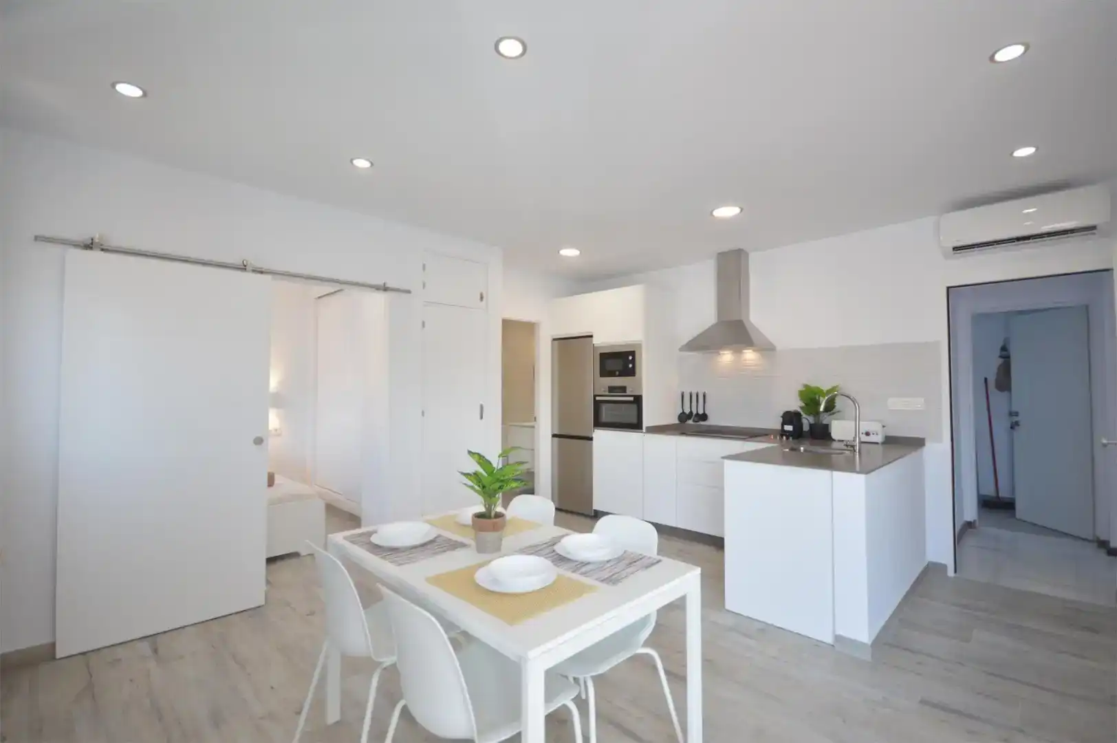 Küche von Wohnung zur Miete in Conil 