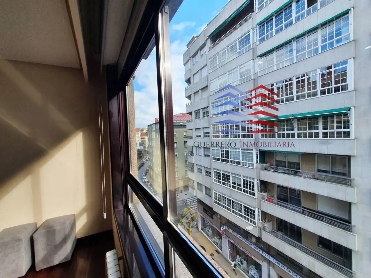 Vista exterior de Apartamento de alquiler en Ourense Capital  con Calefacción, Parquet y Amueblado