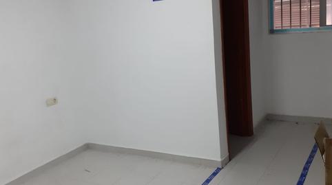 Foto 4 de Oficina de alquiler en Carrer de la Vall de la Ballestera, 71, Nou Campanar, Valencia