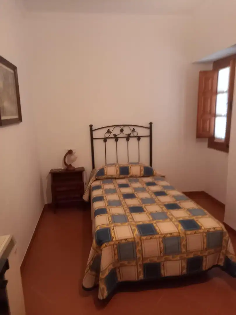 Dormitori de Finca rústica en venda en Antequera amb Jardí privat