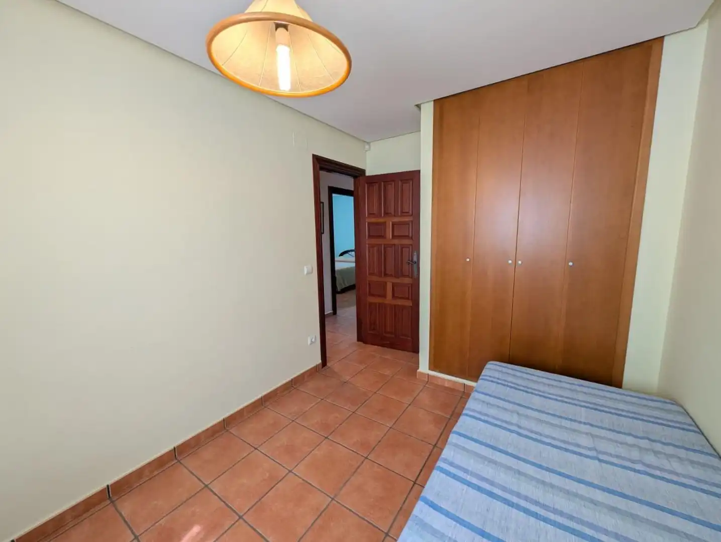 Schlafzimmer von Haus oder Chalet zum Verkauf in Gandia mit Heizung, Privatgarten und Terrasse