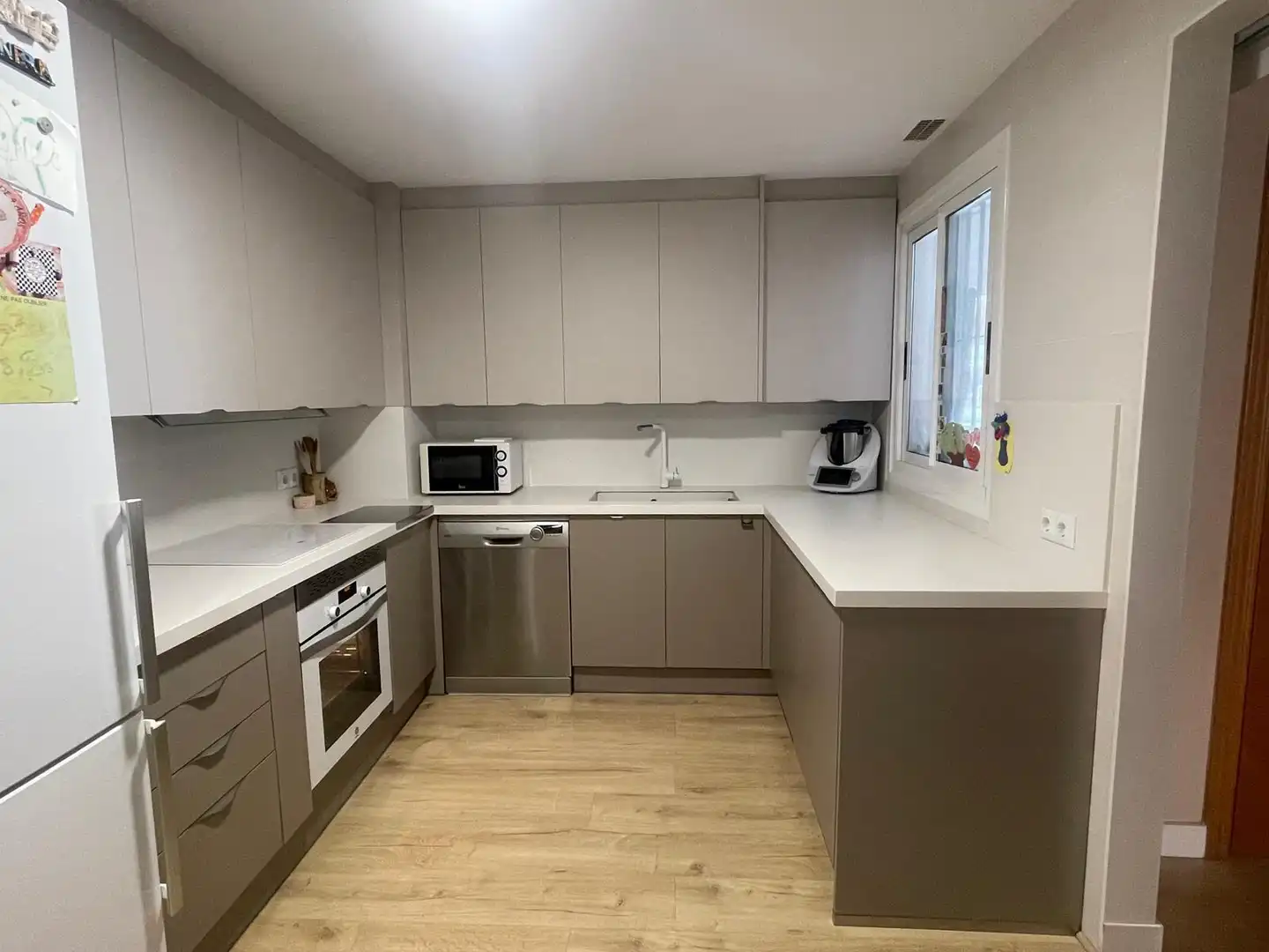 Cuina de Apartament en venda en Marbella amb Terrassa, Traster i Moblat