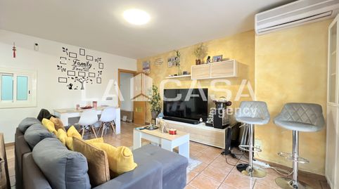 Foto 3 de Piso en venta en Lloreda, Badalona
