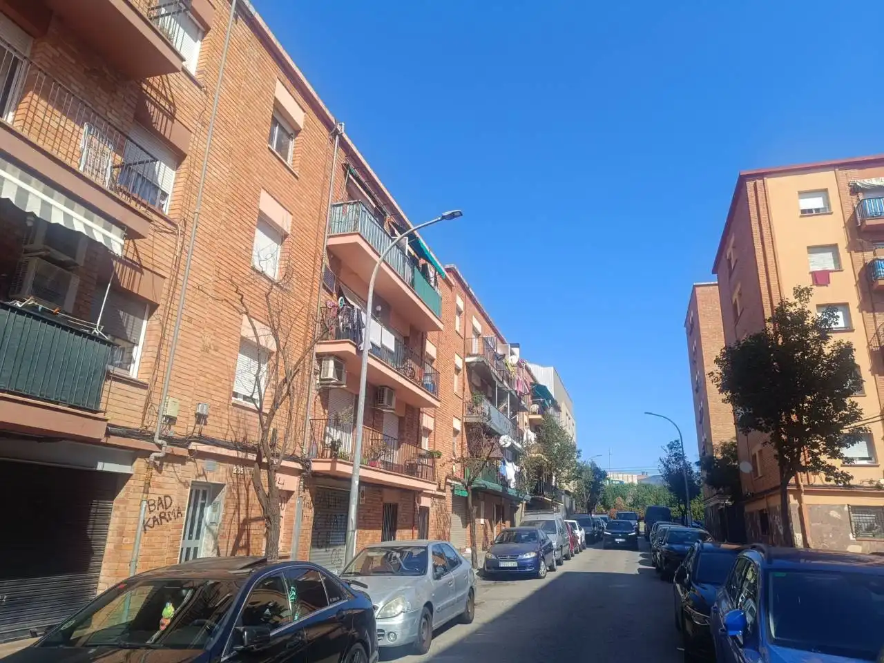 Außenansicht von Wohnung zum Verkauf in Terrassa mit Balkon