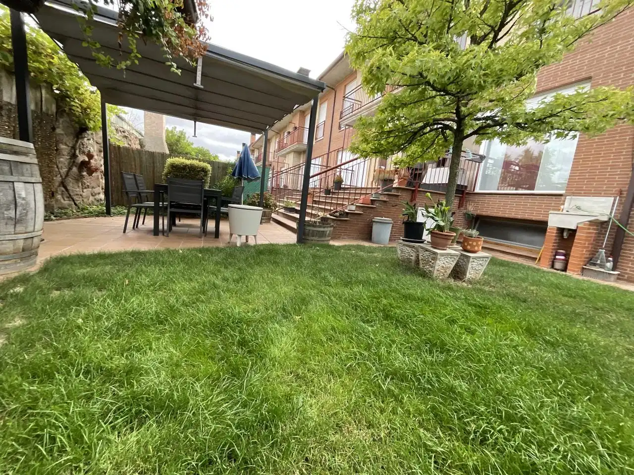 Terrassa de Casa o xalet en venda en Alesanco amb Calefacció, Jardí privat i Traster