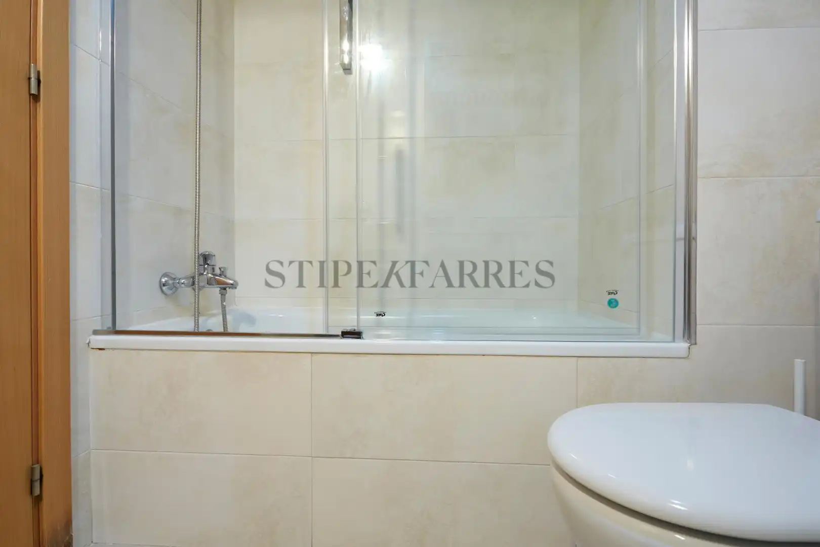 Baño de Dúplex en venta en Barcelona con Aire acondicionado, Calefacción y Balcón