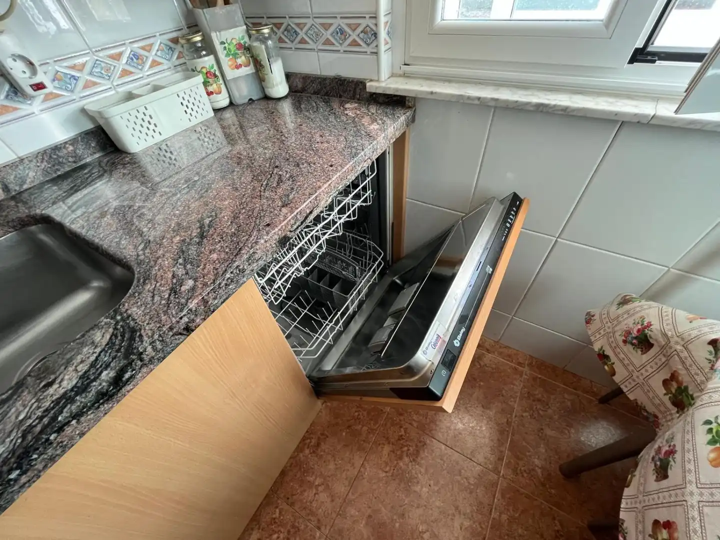Cuina de Pis en venda en Carbajosa de la Sagrada amb Calefacció i Balcó