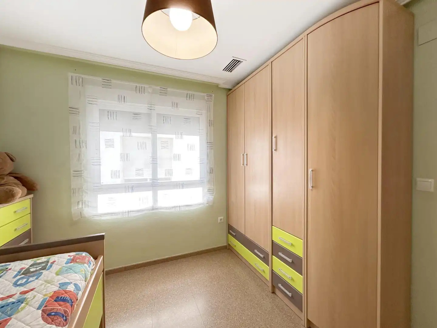 Bedroom of Flat for rent in Novelda  with Alarm