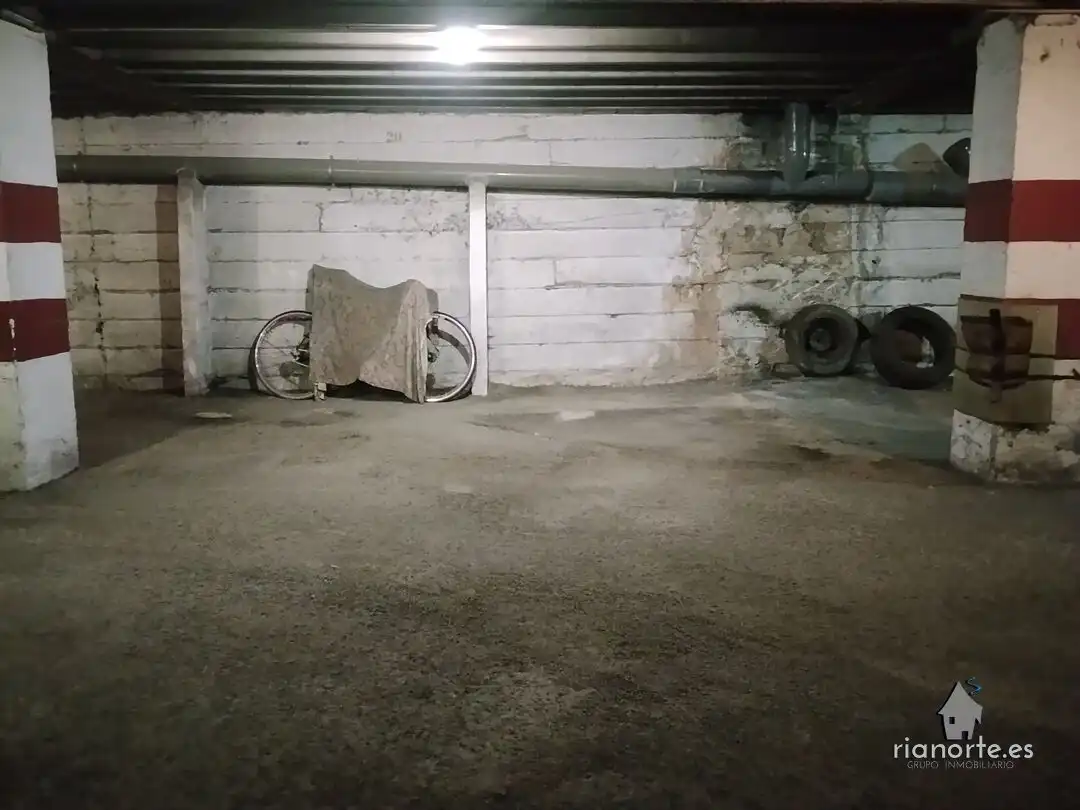 Parcheggio in vendita a La Felguera