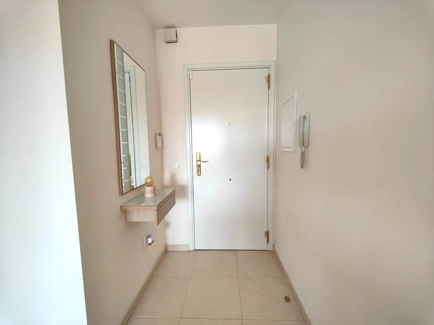 Piso en venta en Cunit con Terraza y Alarma