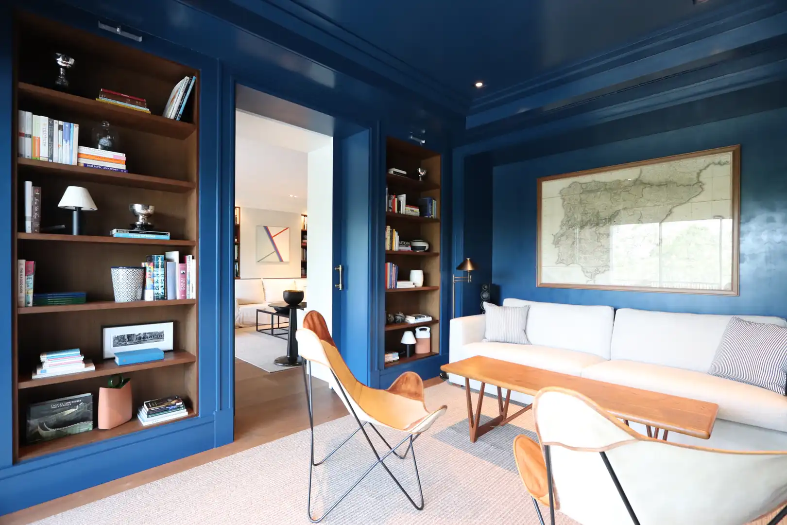 Living room of Flat for sale in Madrid  with Air Conditioner, Heating and Parquet flooring