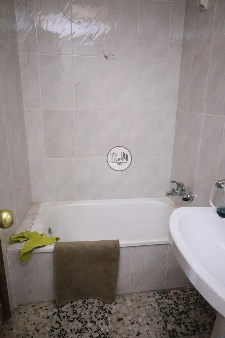 Baño de Casa o chalet en venta en Híjar con Calefacción, Jardín privado y Terraza