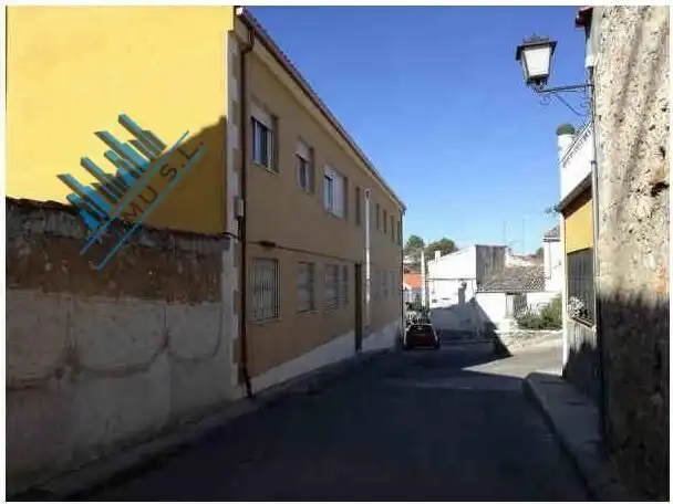 Vista exterior de Garaje en venta en Belmonte de Tajo