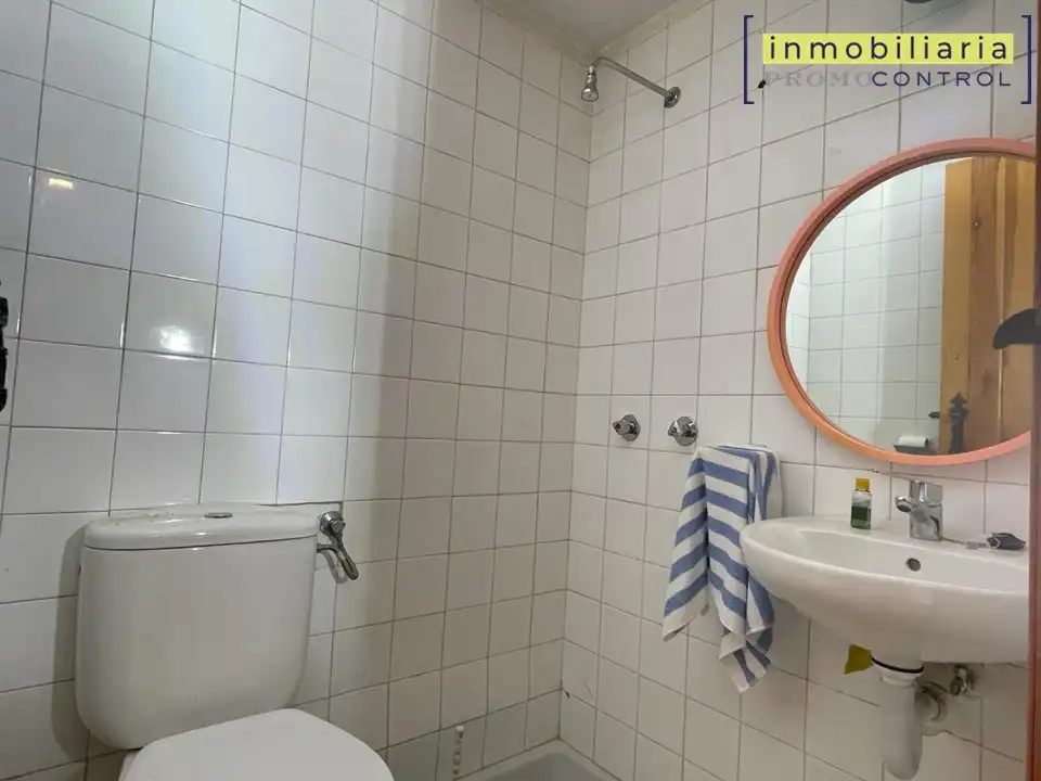 Chalet con terraza en venta en Calle Río Aragón 4, imagen 25
