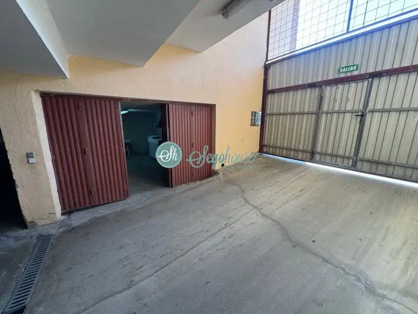 Local commercial à vendre à La Lastrilla, imagen 28