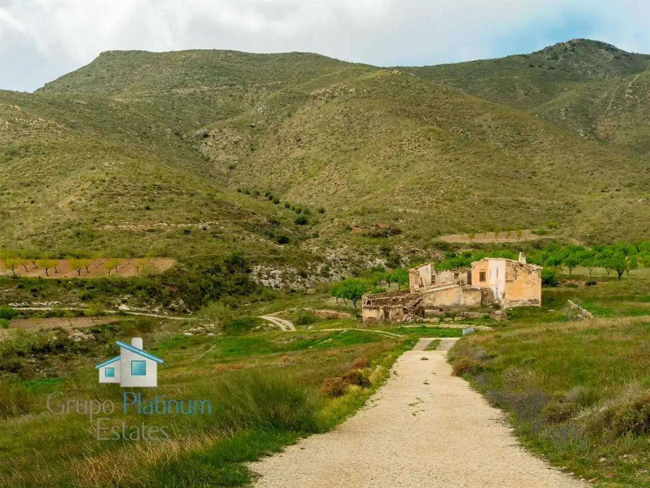 Vista exterior de Casa o chalet en venta en Uleila del Campo con Aire acondicionado y Jardín privado