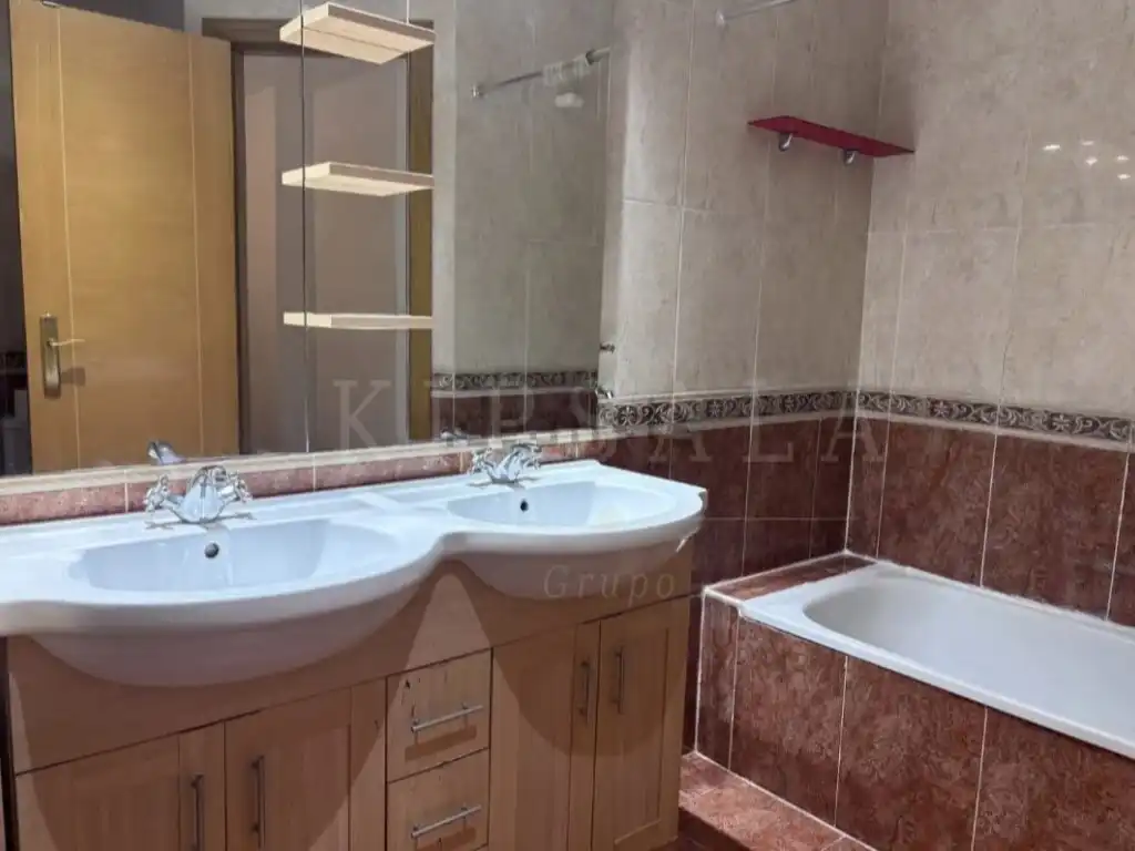 Piso con ascensor en venta en Calle Sant Pascual, imagen 5