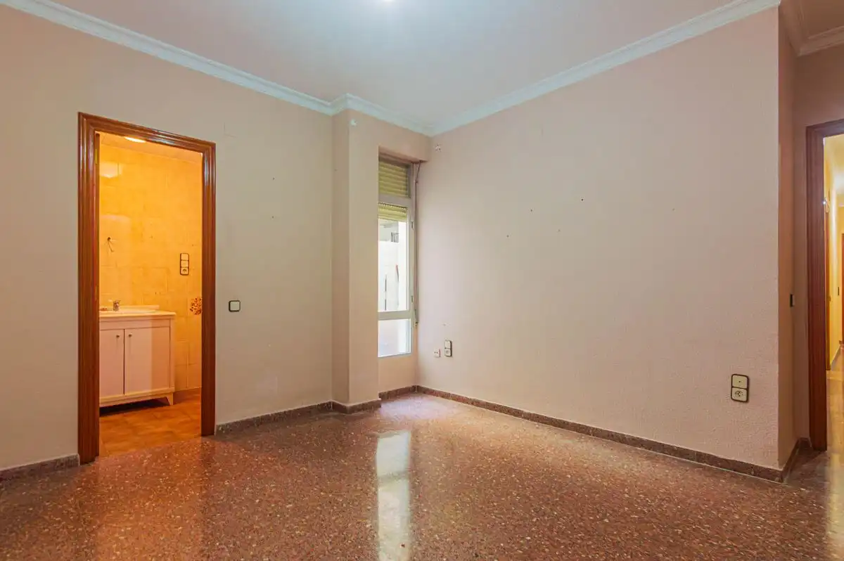 Bedroom of Flat for sale in Alberic  with Heating, Terrace and Balcony