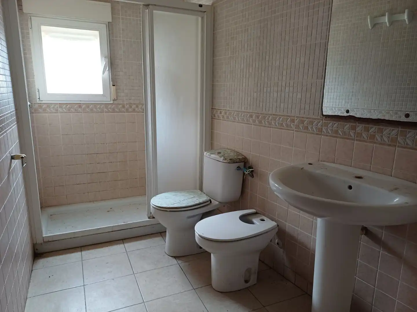 Baño de Casa adosada en venta en Yecla
