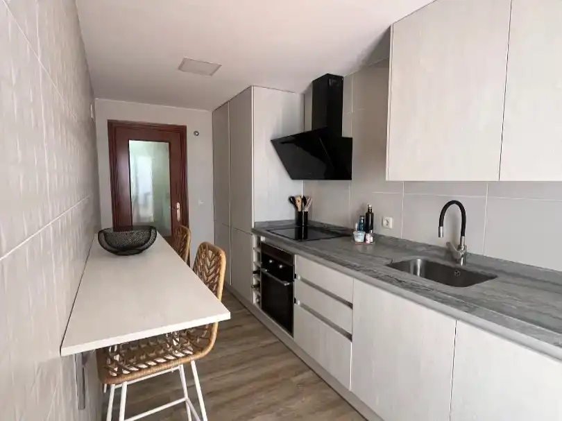 Cocina de Dúplex de alquiler en Jaén con Aire acondicionado, Amueblado y Balcón