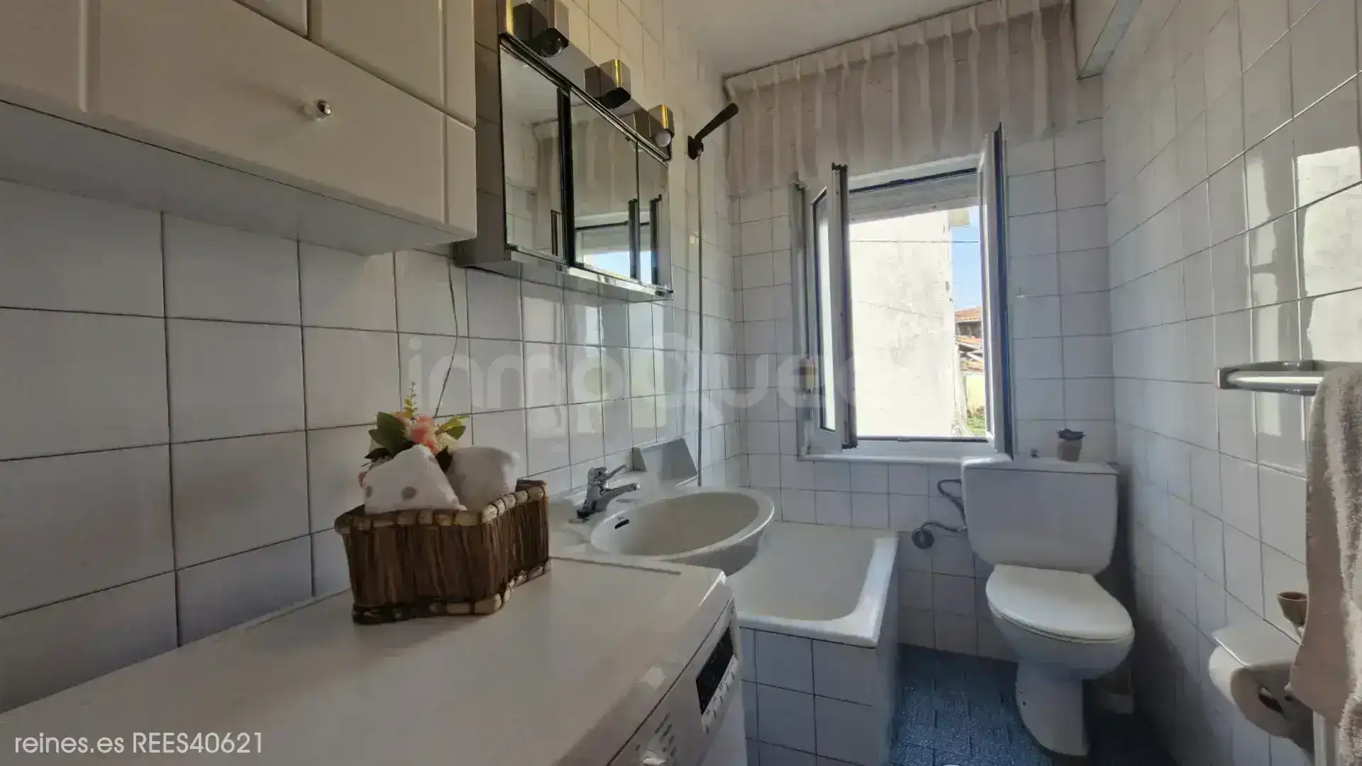 Baño de Casa o chalet en venta en Nava con Aire acondicionado, Calefacción y Terraza