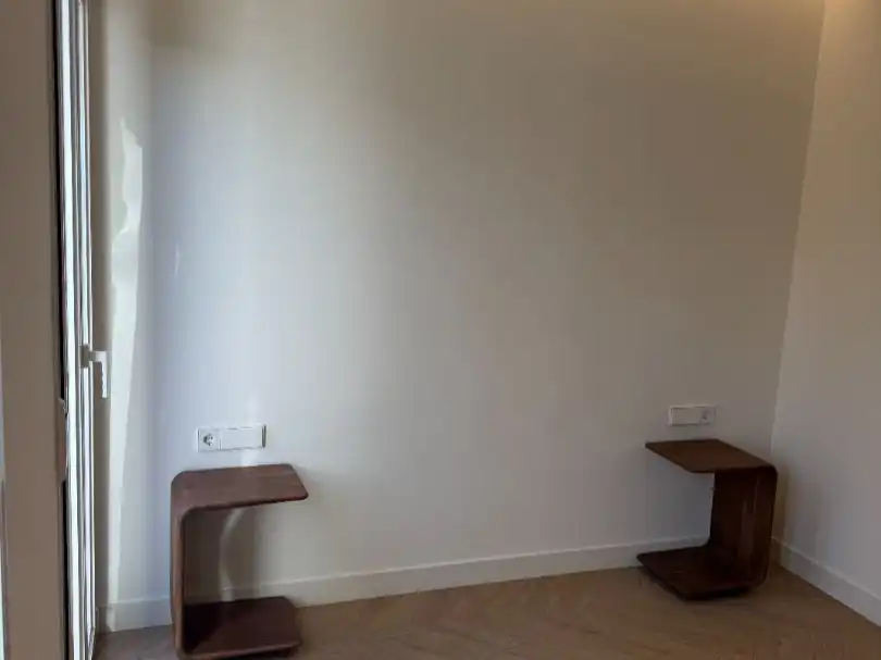 Wohnung zum Verkauf in  Madrid Capital mit Klimaanlage und Balkon
