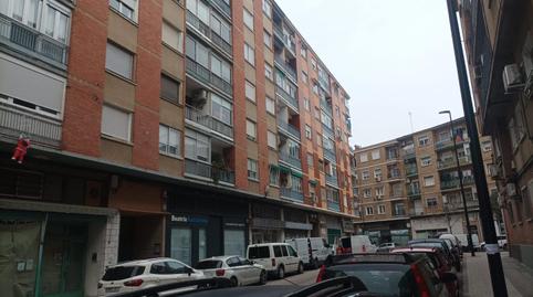Foto 4 de Piso en venta en La Bozada – Parque Delicias, Zaragoza