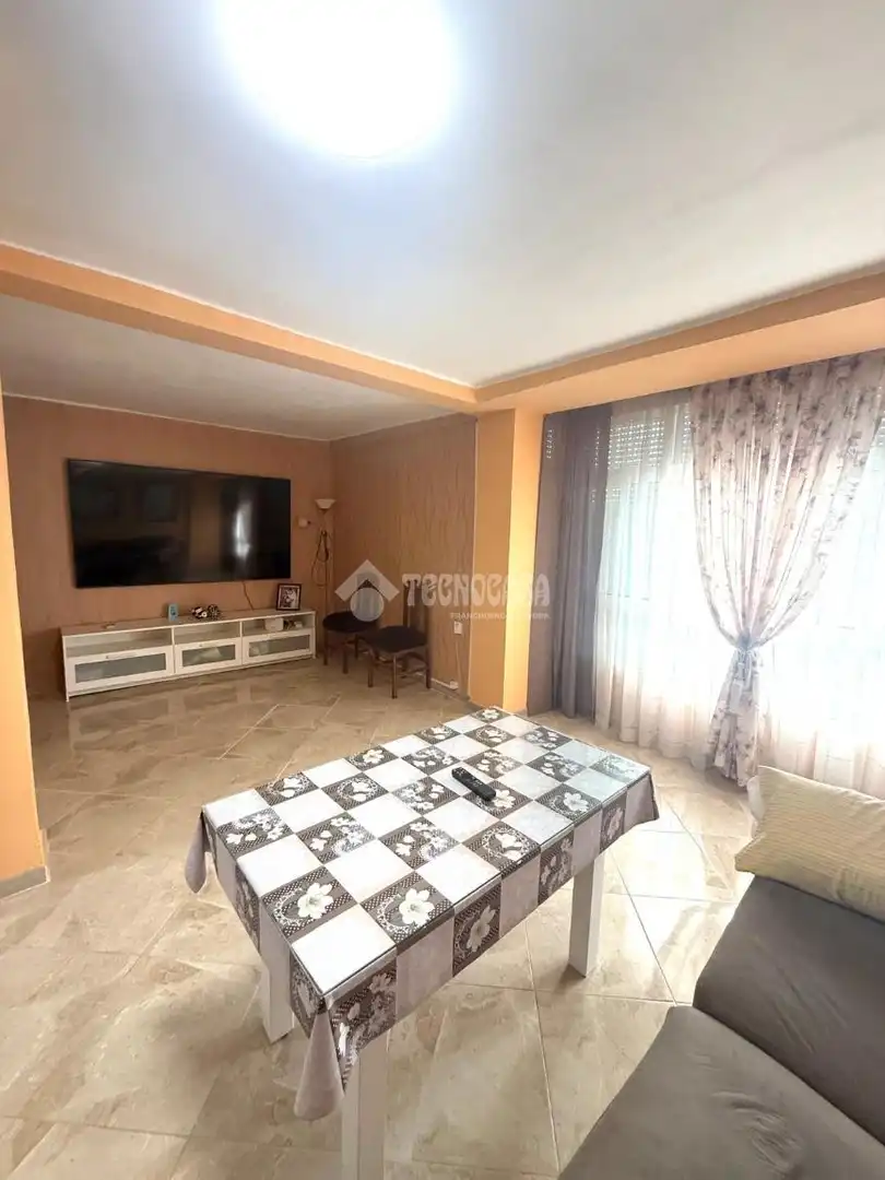 Sala de estar de Piso en venta en Mairena del Aljarafe
