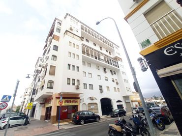 Apartament amb ascensor de lloguer a Calle Feria de Abril 1
