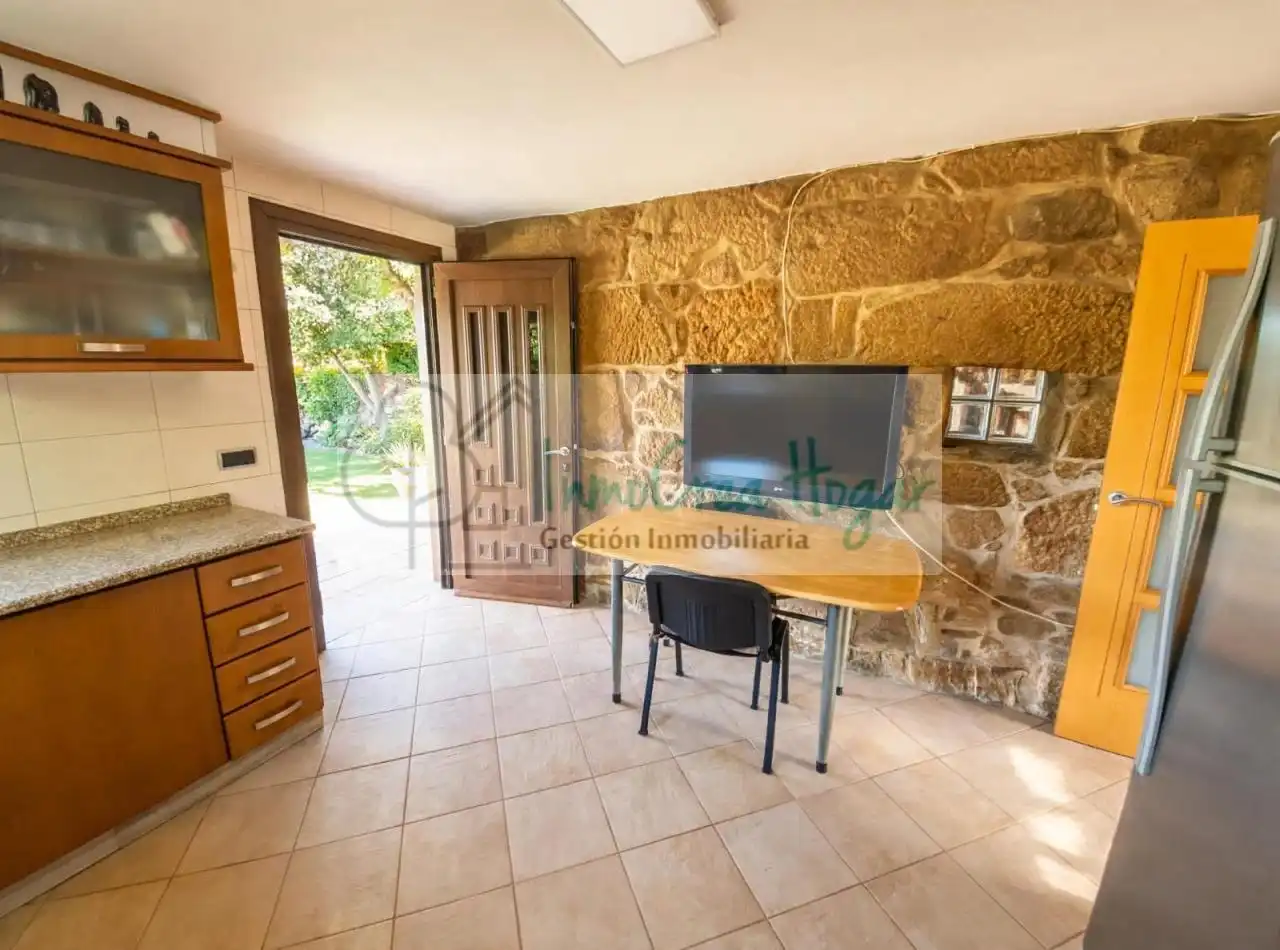 House with pool for sale in Mos, imagen 6