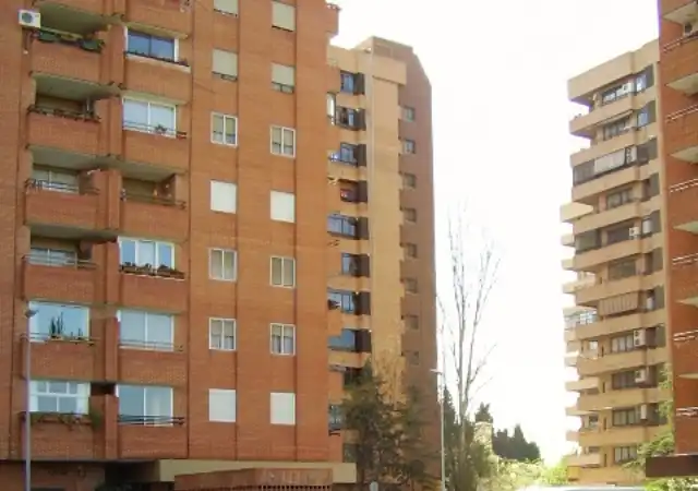Vista exterior de Garaje en venta en Paterna
