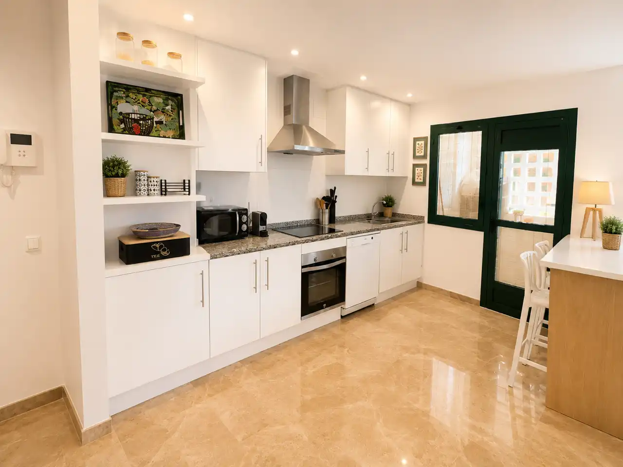 Kitchen of Flat for rent in Marbella  with Air Conditioner, Heating and Terrace