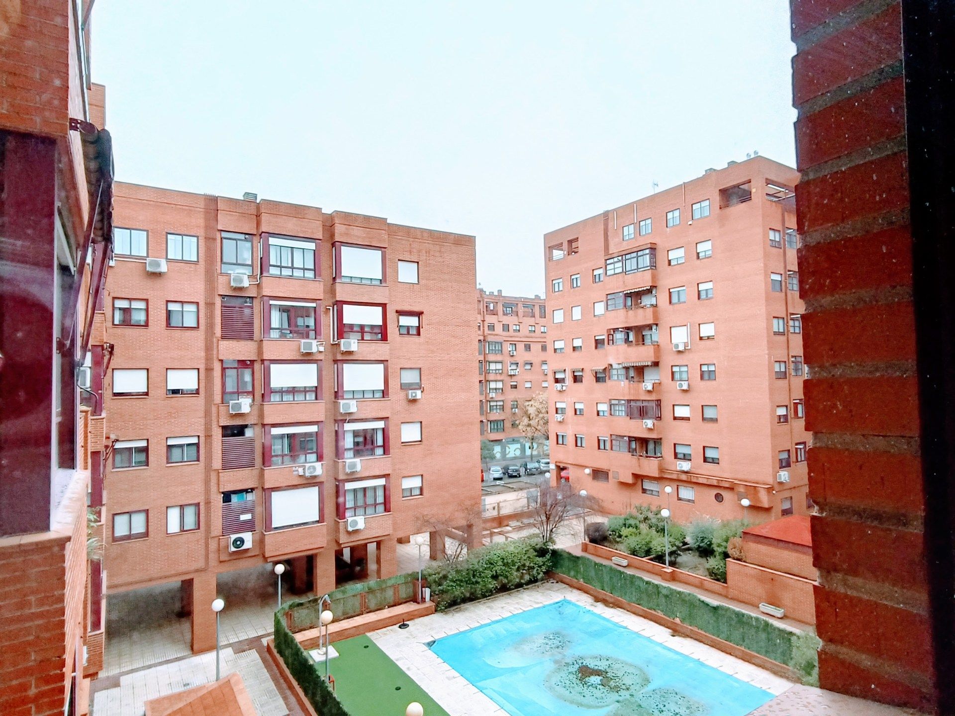 Pis de lloguer a LONDRES, Juncal